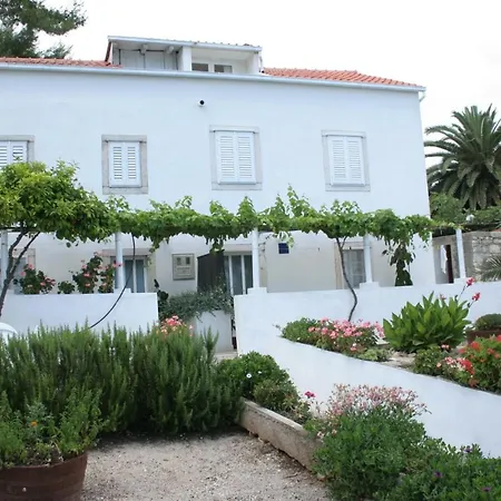 Apartments By The Sea Orebic, Peljesac - 4521 Orebic