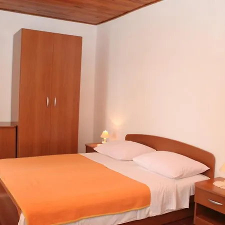 Apartments By The Sea Orebic, Peljesac - 4521 Orebic